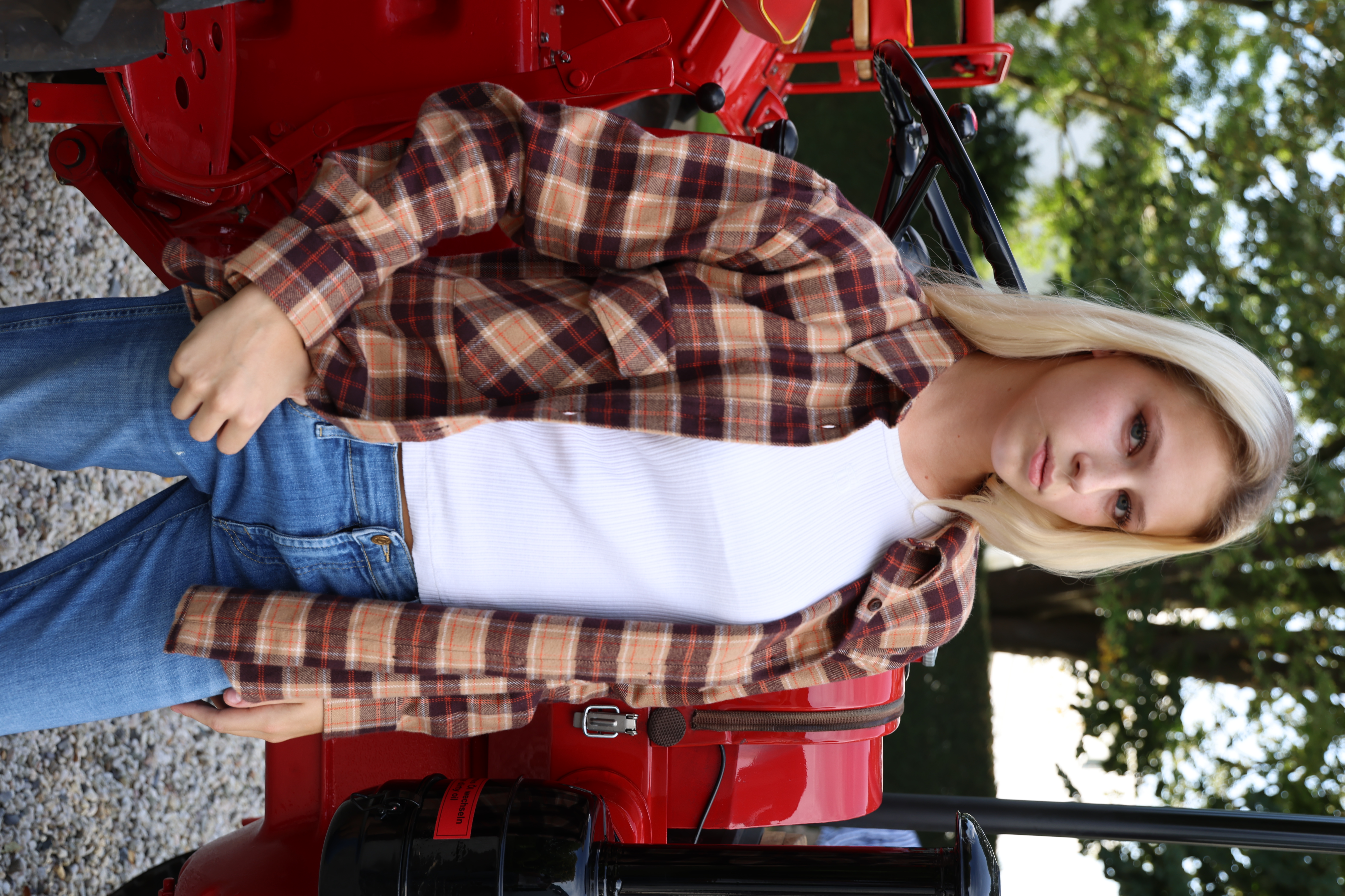 Ribbed Tank Top, check Flannel Shirt